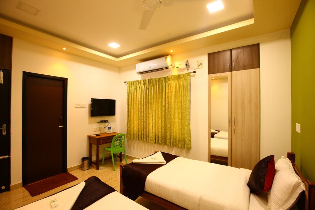 Sreedevi Residency Lägenhet Chennai Exteriör bild